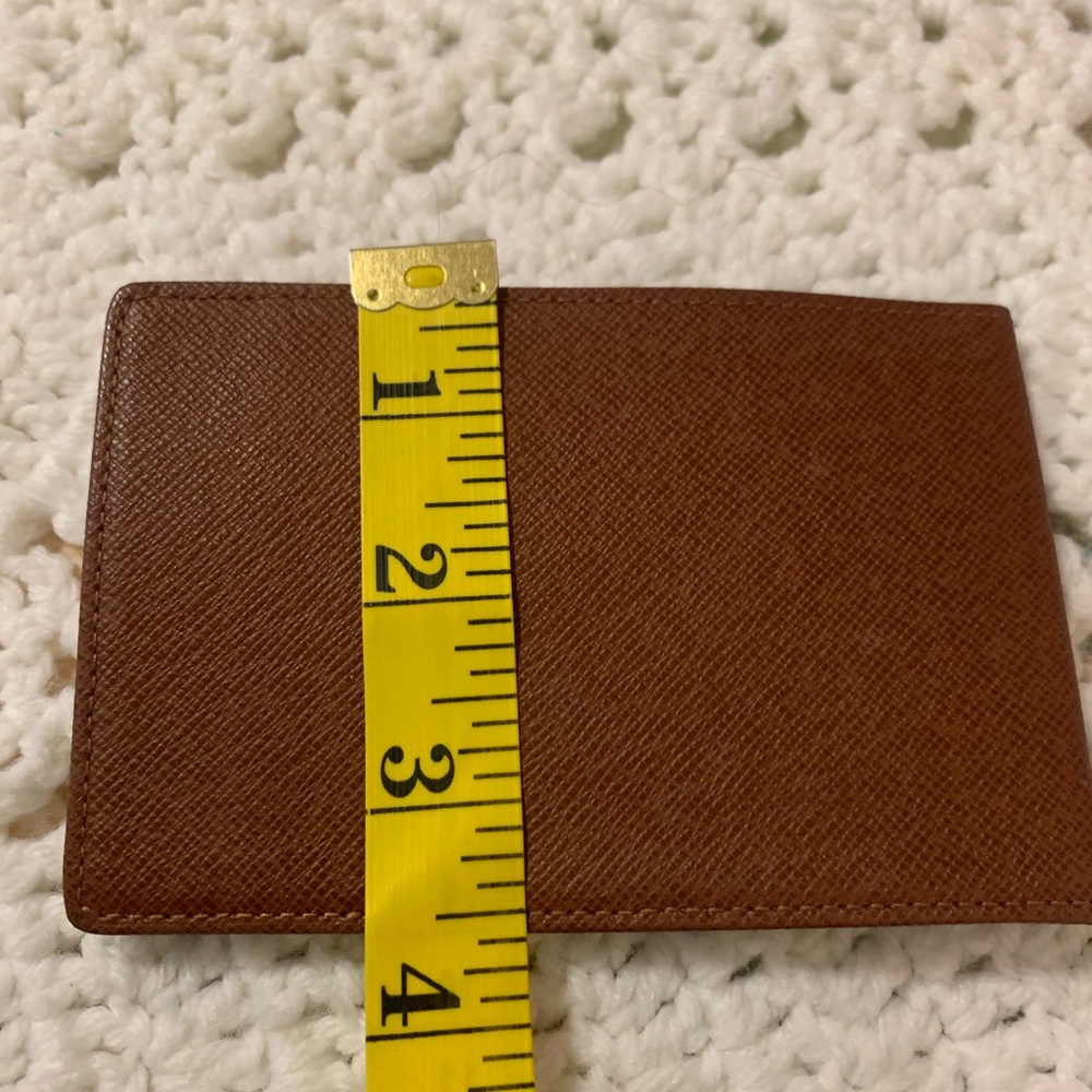 Authentic Louis Vuitton Taiga Card Case Ticket Holder - Picture 5 of 9